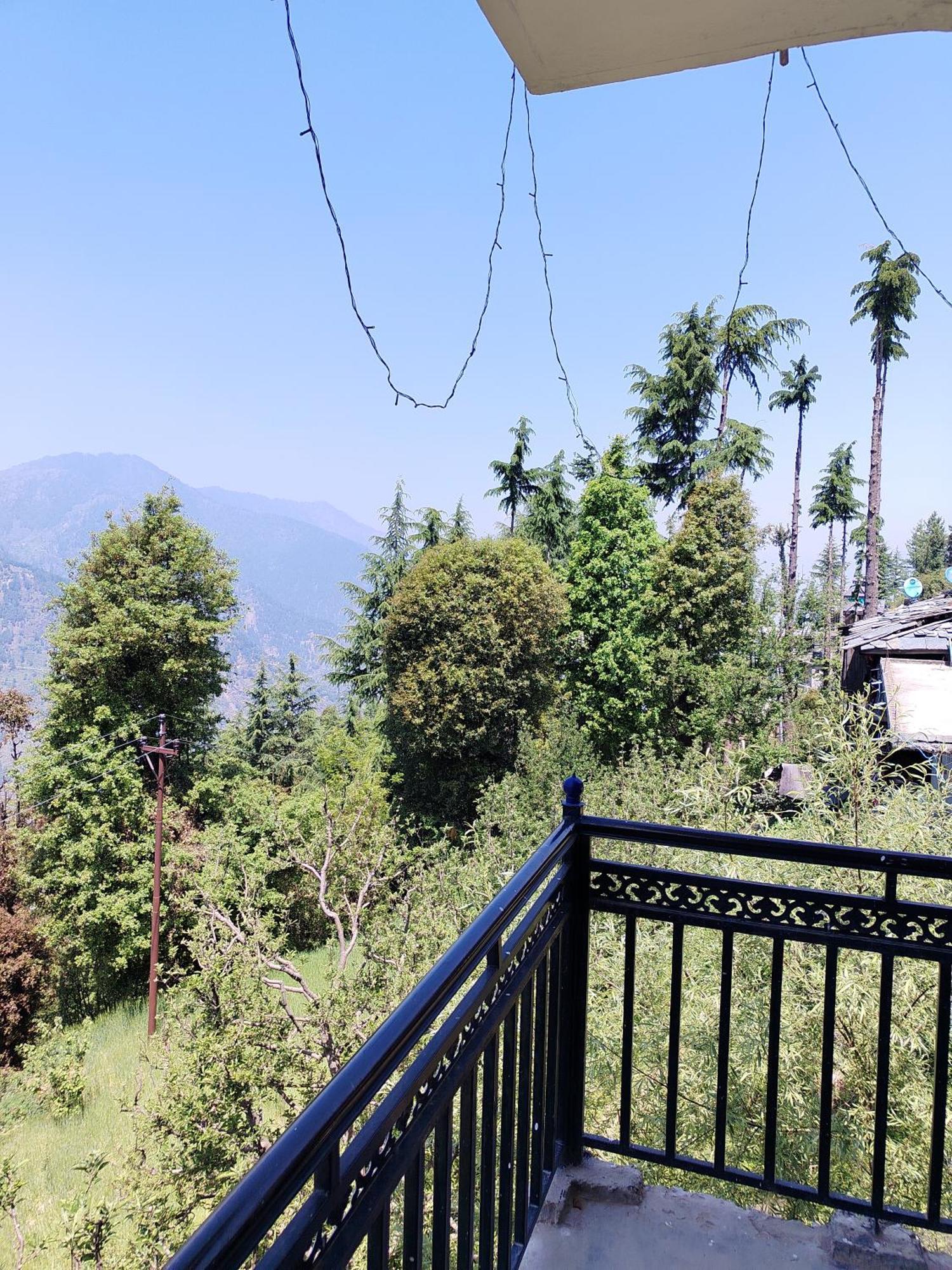 Appel Home Stay Banjār Exteriör bild